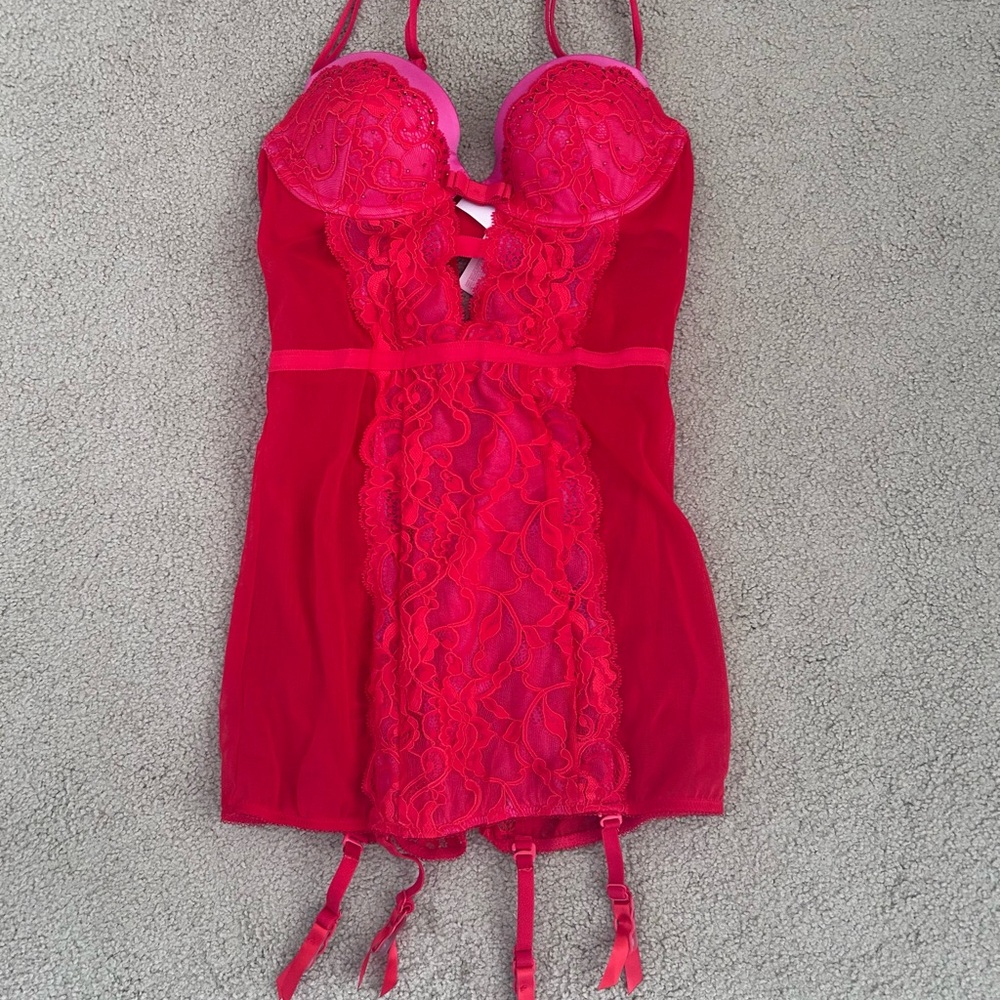 34B vintage Victoria’s Secret Red Lingerie slip with garters